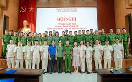 Công bố quyết định thành lập Đoàn thanh niên, Chi hội phụ nữ Công an phường Tây Hồ