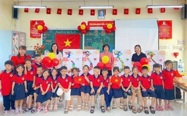 Thầy và trò Trường Tiểu học Tây Tựu A - phường Tây Tựu rực rỡ cờ hoa chào mừng kỷ niệm 80 năm cách mạng tháng tám và quốc khánh 2/9