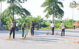 Sôi nổi Lễ ra quân tổng vệ sinh môi trường, trồng hoa cây xanh tại xã Quốc Oai