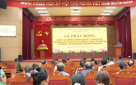 XÃ THẠCH THẤT ĐỒNG LOẠT RA QUÂN HƯỞNG ỨNG TỔNG VỆ SINH MÔI TRƯỜNG, CHỈNH TRANG CẢNH QUAN VÀ GẮN BIỂN CÔNG TRÌNH THI ĐUA THIẾT THỰC CHÀO MỪNG ĐẠI HỘI ĐẢNG, ĐẠI HỘI MTTQ VÀ CÁC ĐOÀN THỂ CHÍNH TRỊ - XÃ HỘI CÁC CẤP