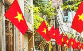 Tự hào treo cờ Tổ quốc chào mừng 80 năm cách mạng tháng tám và quốc khánh 2/9