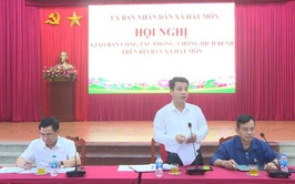 UBND xã Hát Môn làm việc với Trạm Y tế và họp Ban Chỉ đạo phòng, chống dịch