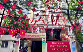 SẮC ĐỎ TRONG NHỮNG NGÀY THÁNG LỊCH SỬ CỦA DÂN TỘC