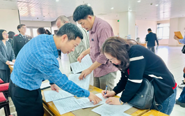 Các đơn vị chậm đóng BHXH, BHYT từ 03 tháng trở lên trên địa bàn Phường.