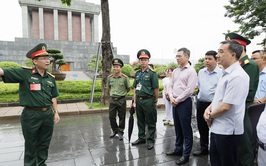 Thứ trưởng Bộ Y tế Trần Văn Thuấn kiểm tra công tác y tế phục vụ Lễ kỷ niệm A80