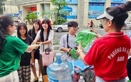 Chi tiết danh sách 40 điểm phát miễn phí lương thực, nhu yếu phẩm cho người dân xem diễu binh
