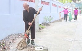 Cụ Kiều Hữu Bùi, thôn Trung Nam Lộc - Tấm gương bình dị lan tỏa nếp sống xanh ở xã Phúc Thọ