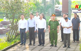 Xã Kiều Phú tổ chức các đoàn thăm Viếng các Điểm nghĩa trang liệt sỹ và Đài tưởng niệm trên địa bàn xã nhân kỷ niệm 80 năm Cách mạng tháng Tám thành công và Quốc khánh 2/9