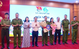 HỘI NGHỊ CÔNG BỐ CÁC QUYẾT ĐỊNH THÀNH LẬP CHI ĐOÀN, CHI HỘI PHỤ NỮ VÀ HỘI ĐỒNG ĐỘI XÃ THANH TRÌ