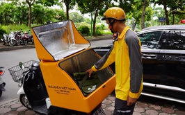 Khai trương dịch vụ chuyển phát hồ sơ đến ngân hàng cho nhóm TTHC trong lĩnh vực đăng ký biện pháp bảo đảm bằng quyền sử dụng đất và tài sản gắn liền với đất và mang Giấy chứng nhận quyền sử dụng đất đến tay người dân