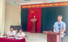 Đồng chí Bí thư Đảng ủy xã Vĩnh Thanh đã tham dự buổi sinh hoạt định kỳ cùng Chi bộ thôn Đông.
