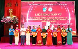 Rộn ràng Liên hoan Dân vũ 