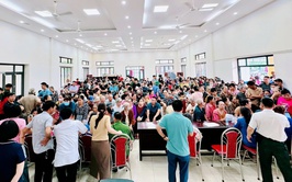 Xã Nam Phù: Huy động toàn lực để trao tặng quà Tết Độc lập đến tay người dân