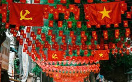 Phường Long Biên triển khai tặng quà cho người dân nhân dịp kỷ niệm 80 năm cách mạng tháng Tám và Quốc khánh 2/9