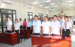 LỄ CHÀO CỜ VÀ SINH HOẠT CHÍNH TRỊ DƯỚI CỜ THÁNG 8.2025