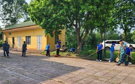 TIỂU ĐOÀN 172 PHỐI HỢP VỚI ĐOÀN THANH NIÊN XÃ NỘI BÀI RA TỔNG VỆ SINH MÔI TRƯỜNG
