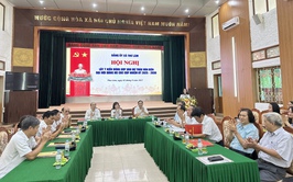 Đảng ủy xã Thư Lâm tổ chức Hội nghị lấy ý kiến các đồng chí nguyên lãnh đạo huyện Đông Anh qua các thời kỳ đóng góp vào Dự thảo văn kiện Đại hội Đảng các cấp nhiệm kỳ 2025-2030.