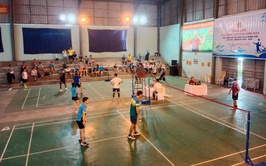 Sôi nổi giải cầu lông mở rộng chào mừng Đại hội, đại biểu Đảng bộ xã Hương Sơn lần thứ nhất, nhiệm kỳ 2025 – 2030