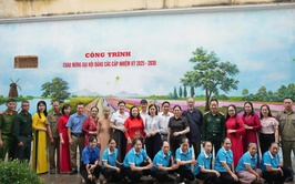 Tổ dân phố 2 Sơn Lộc ra mắt mô hình “Phân loại rác thải thân thiện với môi trường và Đoạn đường sáng- xanh- sạch- đẹp”