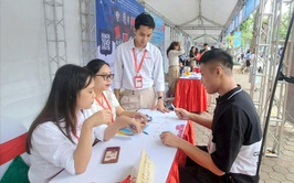 Hà Nội triển khai hỗ trợ đào tạo nghề, giải quyết việc làm cho cán bộ, công chức, viên chức, lao động hợp đồng và người hoạt động không chuyên trách nghỉ việc do sắp xếp tổ chức bộ máy