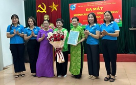 Chi hội phụ nữ TDP số 16 cụm Ngọc Thuỵ-phường Bồ Đề ra mắt câu lạc bộ “Tiếng hát dân ca”