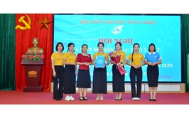 Ra mắt mô hình “1+1” “3 có 3 biết” và CLB Dân vũ thể thao tại Chi hội phụ nữ Trường mầm non Xuân Sơn

