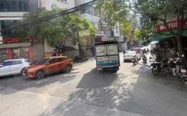 Hà Nội ngày nắng nóng và nắng nóng gay gắt, chiều tối và đêm khả năng có mưa rào và dông vài nơi