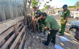PHƯỜNG HỒNG HÀ RA QUÂN TỔNG VỆ SINH, CHỈNH TRANG ĐÔ THỊ CHÀO MỪNG ĐẠI HỘI ĐẢNG BỘ PHƯỜNG LẦN THỨ NHẤT, NHIỆM KÌ 2025-2030