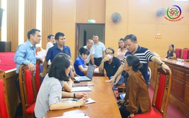 QUỐC OAI: ĐẨY NHANH TIẾN ĐỘ CHI TRẢ QUÀ TẾT ĐỘC LẬP CHO NHÂN DÂN