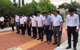 Dâng hương nhân kỷ niệm 80 năm Quốc khánh nước Cộng hòa xã hội chủ nghĩa Việt Nam (02/9/1945 - 02/9/2025)