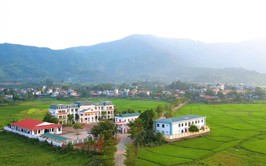 Xã Yên Xuân tiếp sóng trực tiếp toàn bộ lễ diễu binh kỷ niệm Quốc khánh 2/9 trên màn hình Led lớn.
