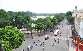 Hà Nội ngày 10/9 mưa rào và dông xuất hiện bất chợt