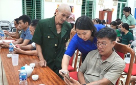 Xã Quảng Oai ra quân phong trào “Bình dân học vụ số” – đưa tri thức công nghệ đến với cộng đồng