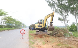 Xã Quang Minh ra quân giải tỏa vi phạm trật tự đô thị, kết hợp vệ sinh môi trường trên tuyến đường 48
