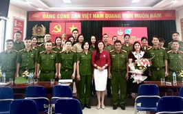 RA MẮT CHI HỘI PHỤ NỮ VÀ ĐOÀN THANH NIÊN CÔNG AN PHƯỜNG VĨNH TUY