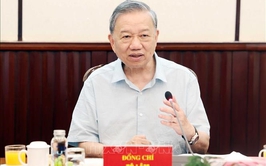 Khẩn trương triển khai đột phá phát triển giáo dục - đào tạo