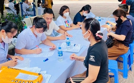 TRẠM Y TẾ PHƯỜNG KIM LIÊN TỔ CHỨC KHÁM SỨC KHỎE ĐỊNH KỲ CHO CÁC CƠ SỞ SẢN XUẤT, KINH DOANH THỰC PHẨM, DỊCH VỤ ĂN UỐNG, THỨC ĂN ĐƯỜNG PHỐ