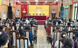 Xã Đại Thanh tổ chức hội nghị quán triệt, tuyên truyền, ký cam kết chấp hành các quy định của pháp luật về trật tự độ thị, trật tự công cộng, vệ sinh môi trường và an toàn thực phẩm trên địa bàn xã