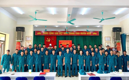 Xã Hát Môn:  Công bố quyết định thành lập và bổ nhiệm cán bộ chỉ huy đơn vị Dân quân tự vệ
