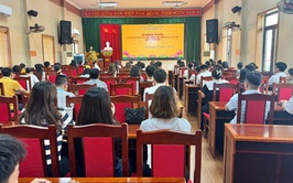 Đảng uỷ xã Hoài Đức tổ chức khai giảng lớp bồi dưỡng lý luận chính trị cho đảng viên mới đợt 3 năm 2025