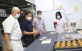 Kiểm tra công tác bảo đảm an toàn thực phẩm bánh Trung thu