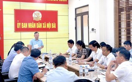 THƯỜNG TRỰC ĐẢNG ỦY XÃ LÀM VIỆC VỚI PHÒNG KINH TẾ XÃ NỘI BÀI