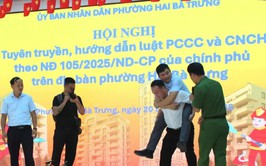 Phường Hai Bà Trưng: Tăng hướng dẫn để cán bộ cơ sở, chủ hộ kinh doanh trở thành tuyên truyền viên phòng cháy, chữa cháy