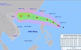 Siêu bão Ragasa áp sát Biển Đông