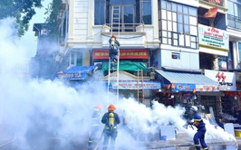 Ra mắt Tổ thường trực chữa cháy, cứu nạn cứu hộ tại phố đi bộ hồ Hoàn Kiếm và chợ đêm Đồng Xuân