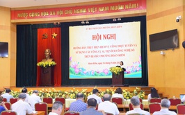 Hội nghị hướng dẫn thực hiện dịch vụ công trực tuyến và sử dụng các công cụ AI, tiện ích công nghệ số