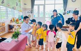 Khám sáng lọc bệnh tim mạch miễn phí cho trẻ em mầm non trên địa bàn xã An Khánh