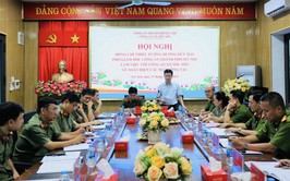 Phó Giám đốc Công an thành phố  Hà Nội làm việc với Công an xã Sóc Sơn