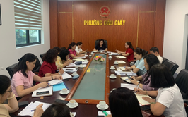 LÃNH ĐẠO PHÒNG VĂN HÓA - XÃ HỘI HỌP GIAO BAN VỚI HIỆU TRƯỞNG CÁC TRƯỜNG CÔNG LẬP