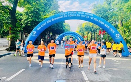 Đoàn Vận động viên phường Yên Sở tham gia Chung kết Giải chạy Báo Hà Nội mới mở rộng lần thứ 50 - Vì hòa bình năm 2025